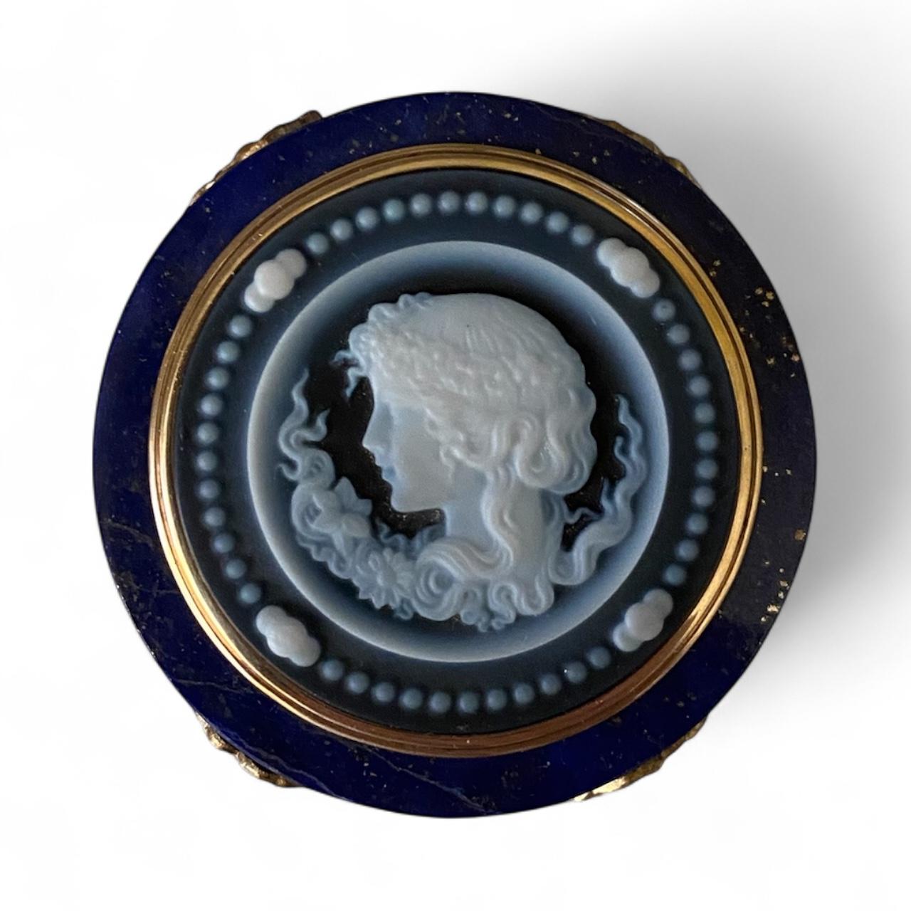Contemporary Michael Kneebone Hardstone Cameo Lapis Lazuli Gold Gilt Bronze Pearl Ring Box For Sale