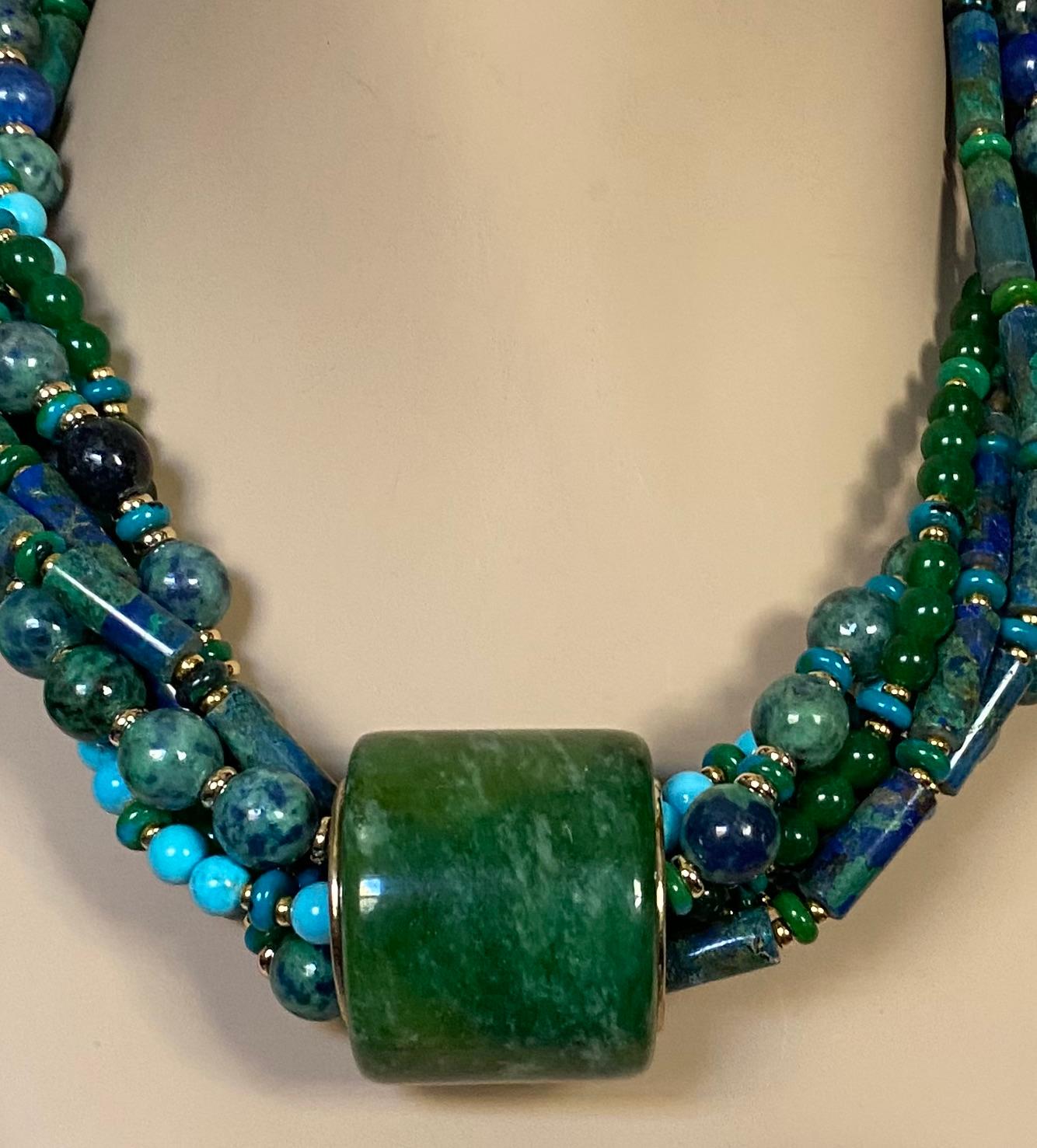 Michael Kneebone Anello degli arcieri in giadeite Collana di perle miste a torsione in vendita 4