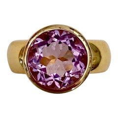 Michael Kneebone Lavender Spinel 18 Karat Gold Leah Ring