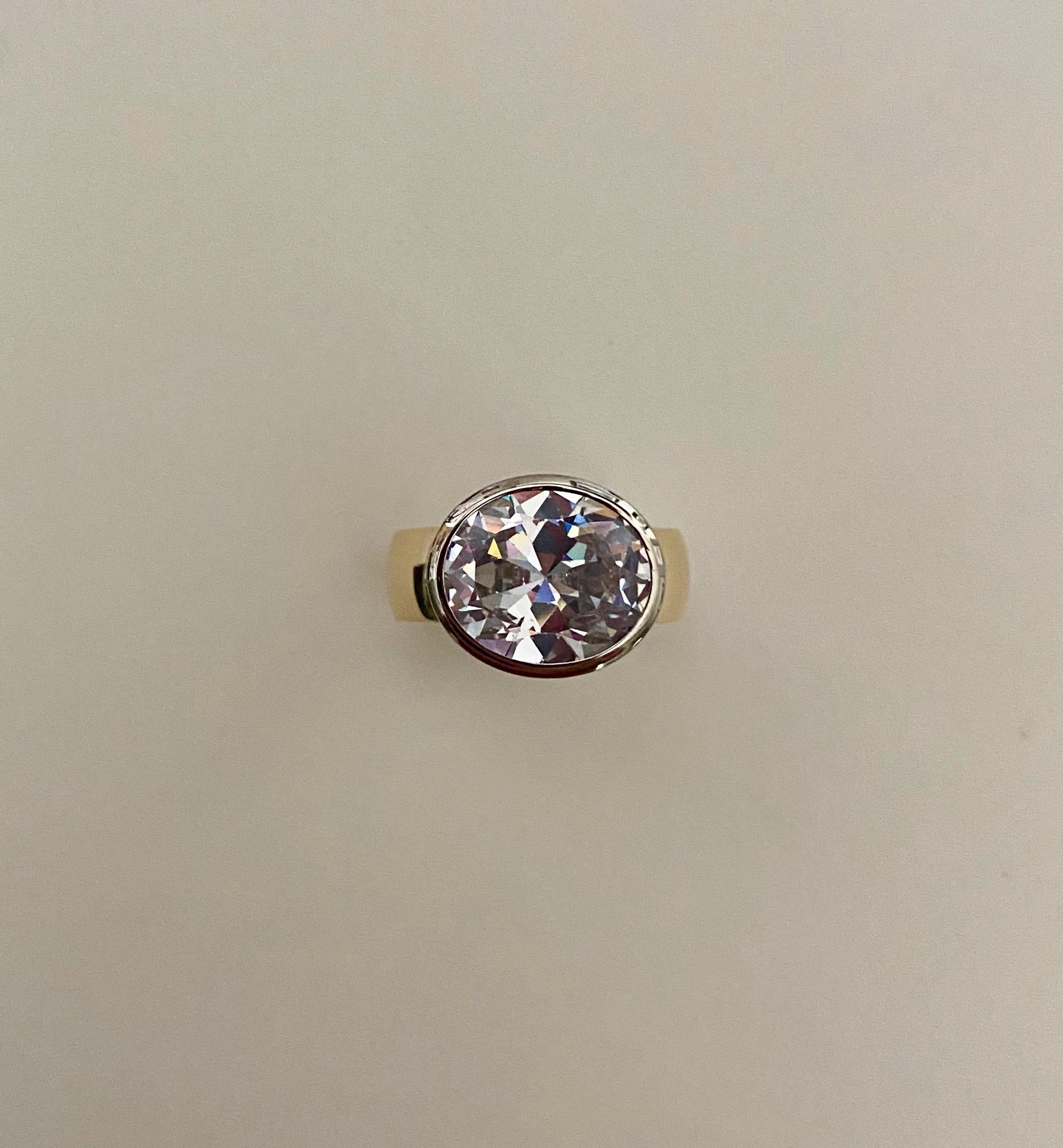 Contemporary Michael Kneebone Oval Cut White Sapphire Two-Tone 18 Karat Leah Ring