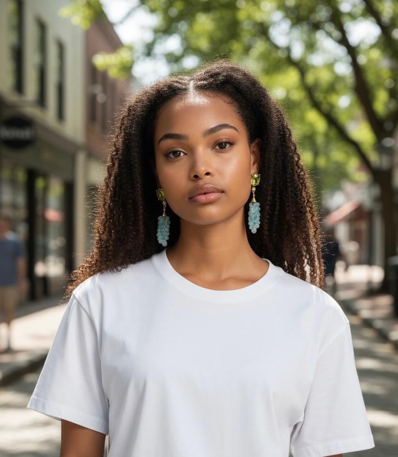 Michael Kneebone Orecchini pendenti con diamante peridoto e topazio blu in vendita 2