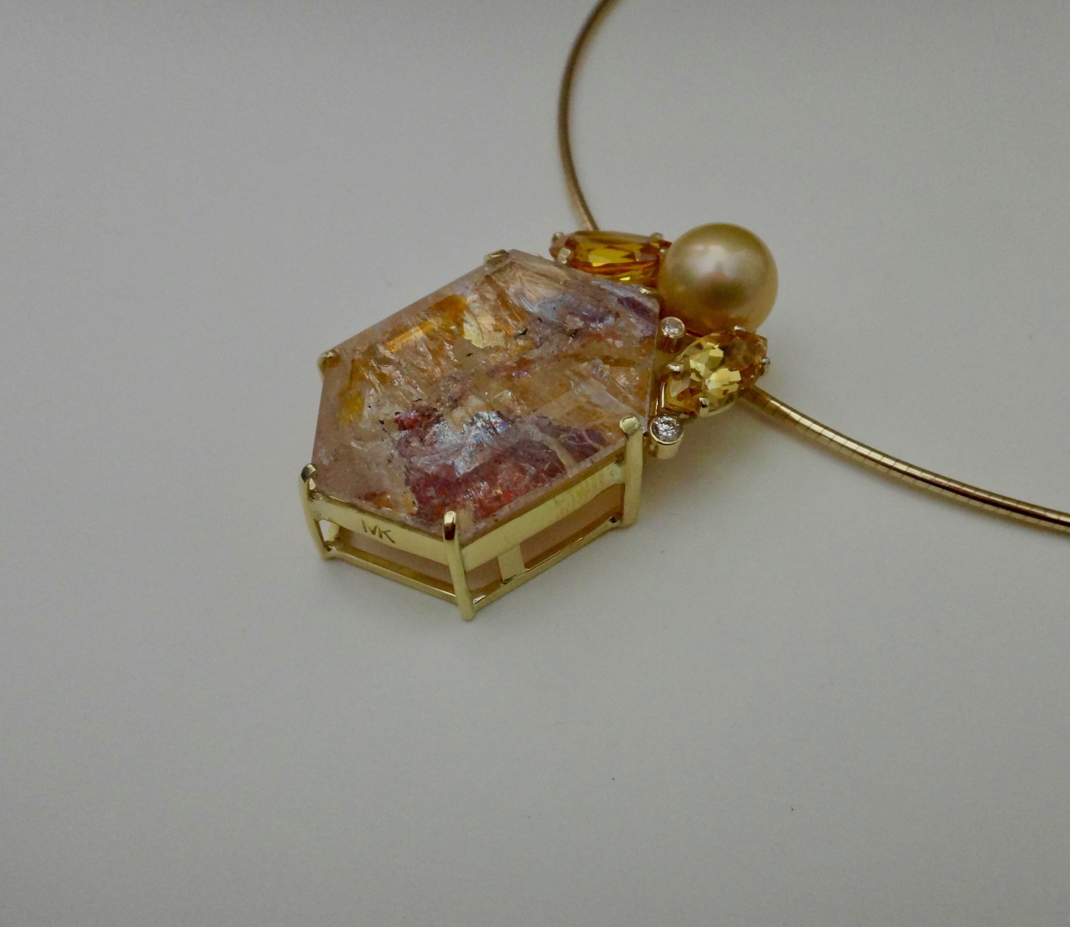 Taille mixte Pendentif Michael Kneebone Phantom en quartz, citrine, perle dorée et diamant en vente