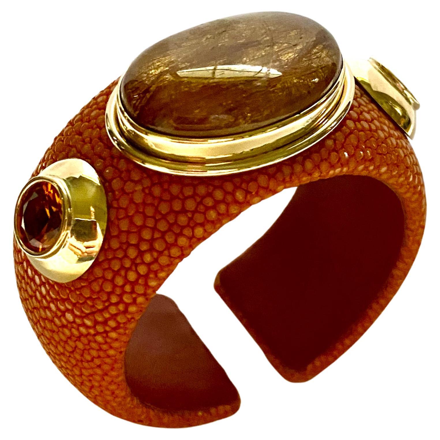 Michael Kneebone Bracelet manchette en or 18 carats, quartz et topaze froncée