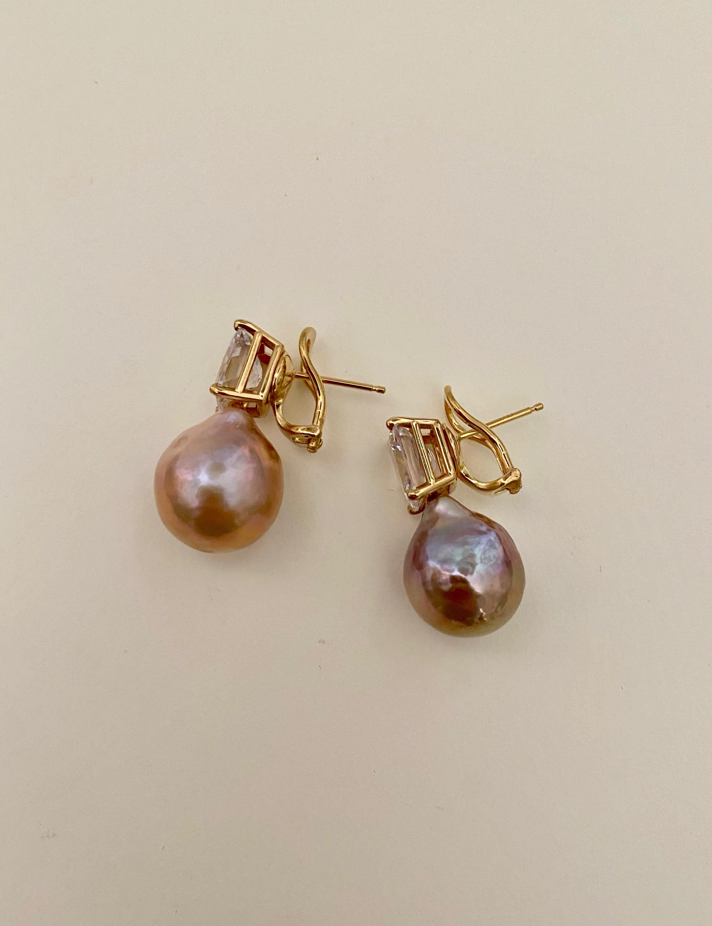 Michael Kneebone Sapphire Flame Ball Pearl Necklace Earring Suite In New Condition In Austin, TX