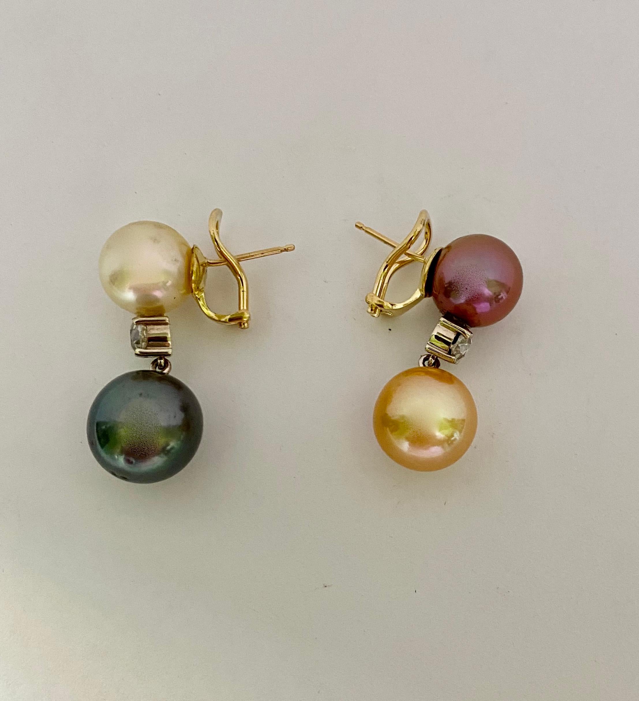 Michael Kneebone Boucles d'oreilles pendantes en perles des mers du Sud de Tahiti et diamants en vente 3
