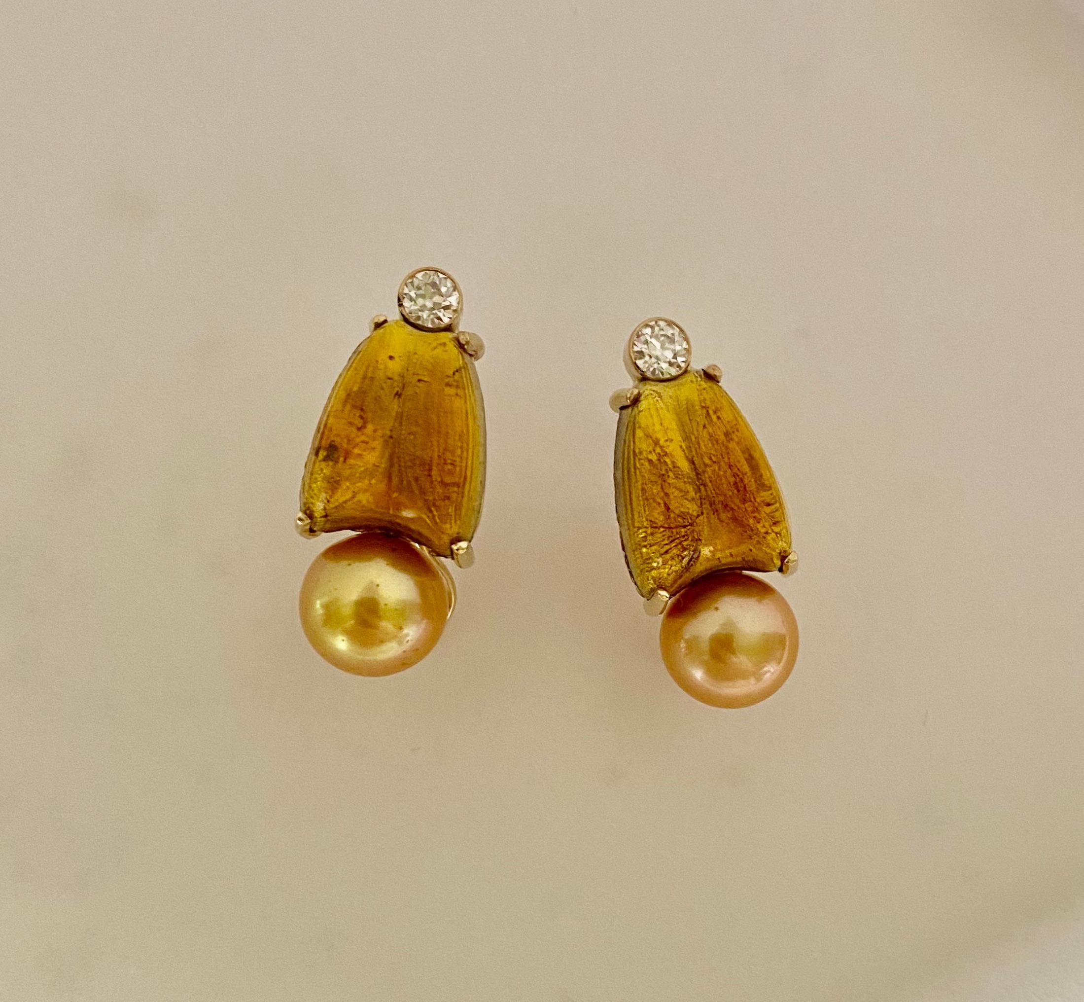 Michael Kneebone Tiffany Kunstglas Goldene Südseeperlen-Diamant-Tropfen-Ohrringe (Zeitgenössisch) im Angebot