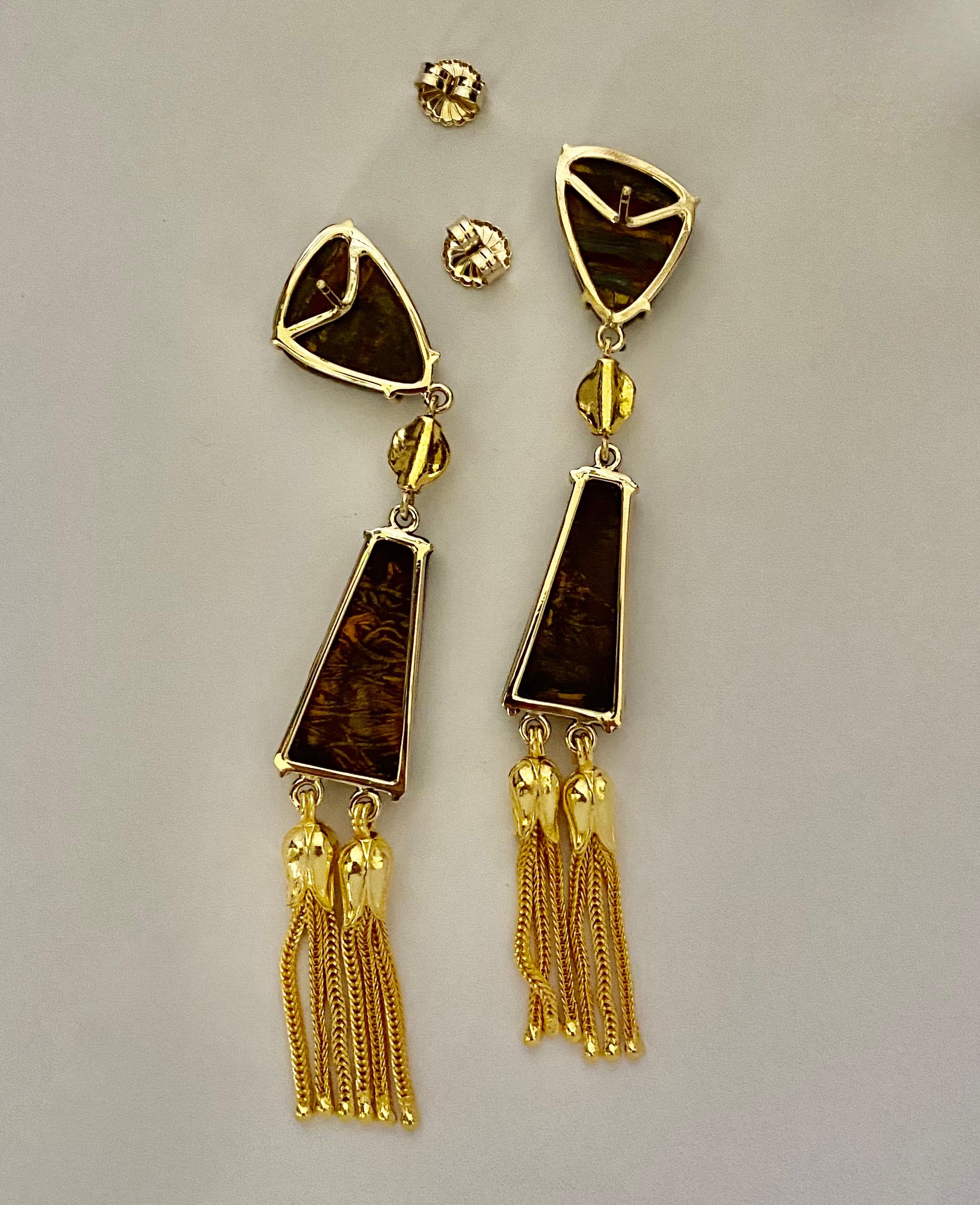 Michael Kneebone Tigers Eye Jasper Cléopâtre Pendants d'oreilles à pompon en vente 1