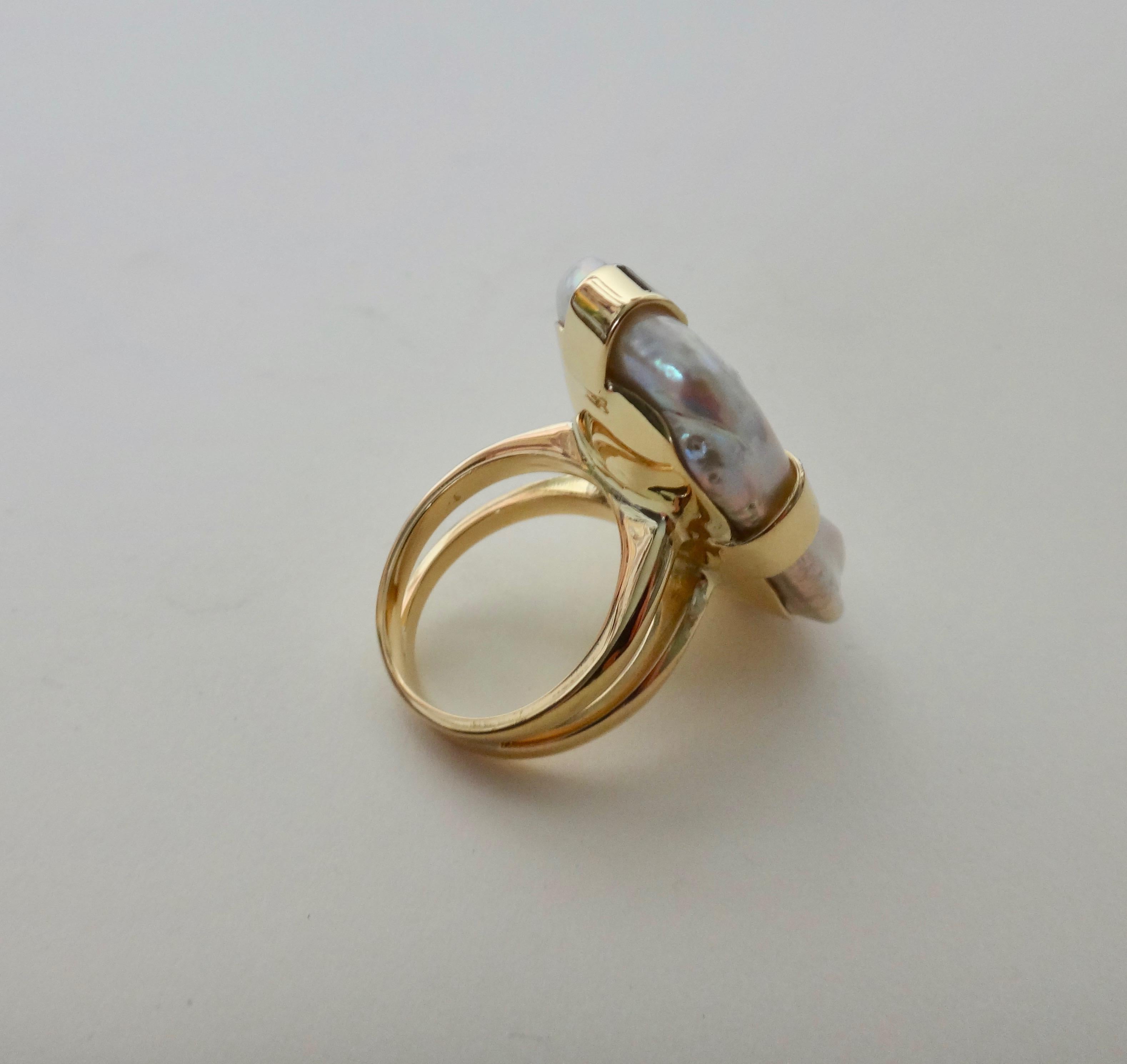 Michael Kneebone Tile Pearl 18 Karat Gold Cocktail Ring In New Condition In Austin, TX