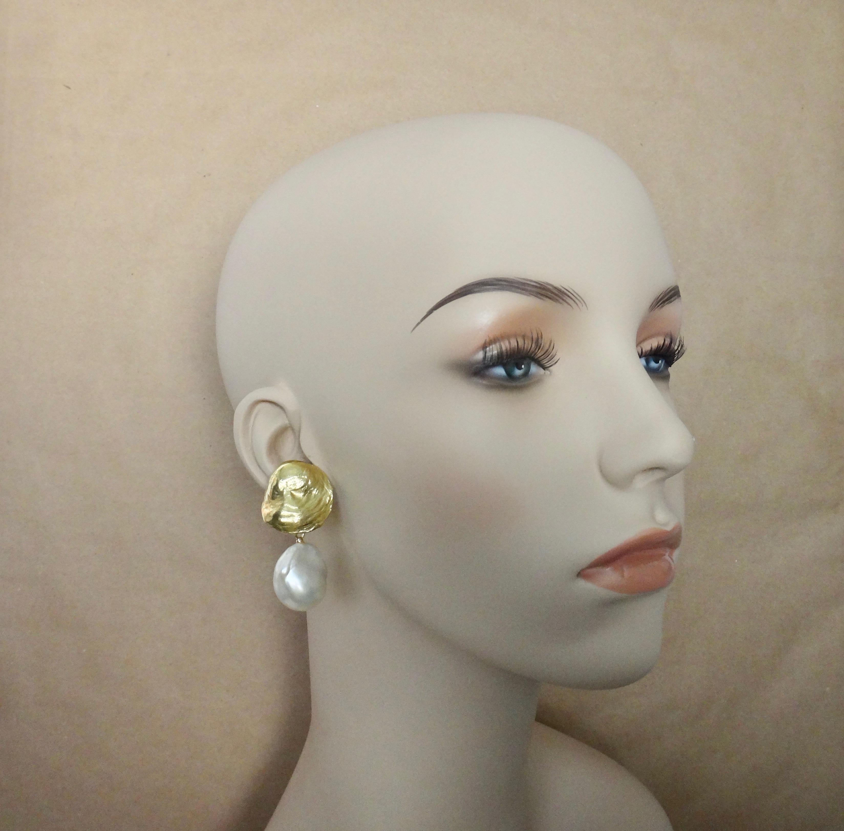 Contemporary Michael Kneebone White Baroque Pearl 18 Karat Yellow Gold Jingle Earrings