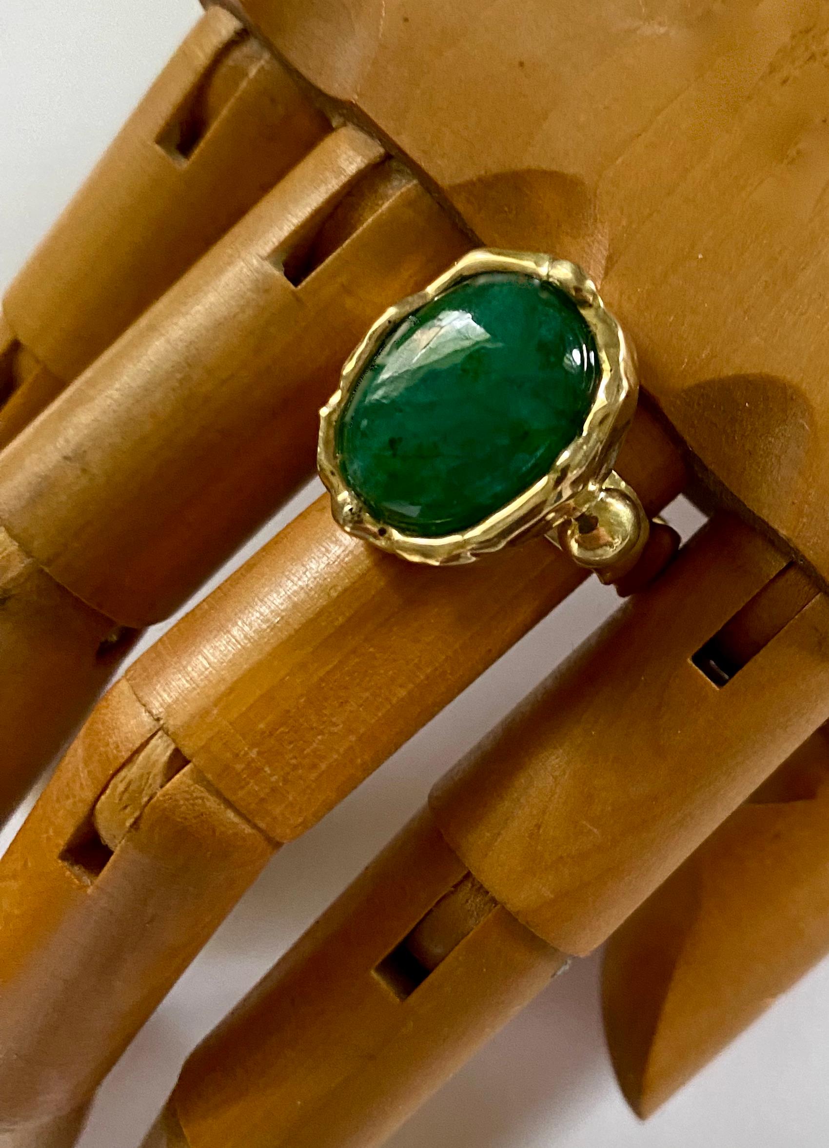 Michael Kneebone Zambian Emerald Sculpted Archaic Style Unisex Ring In New Condition For Sale In Austin, TX