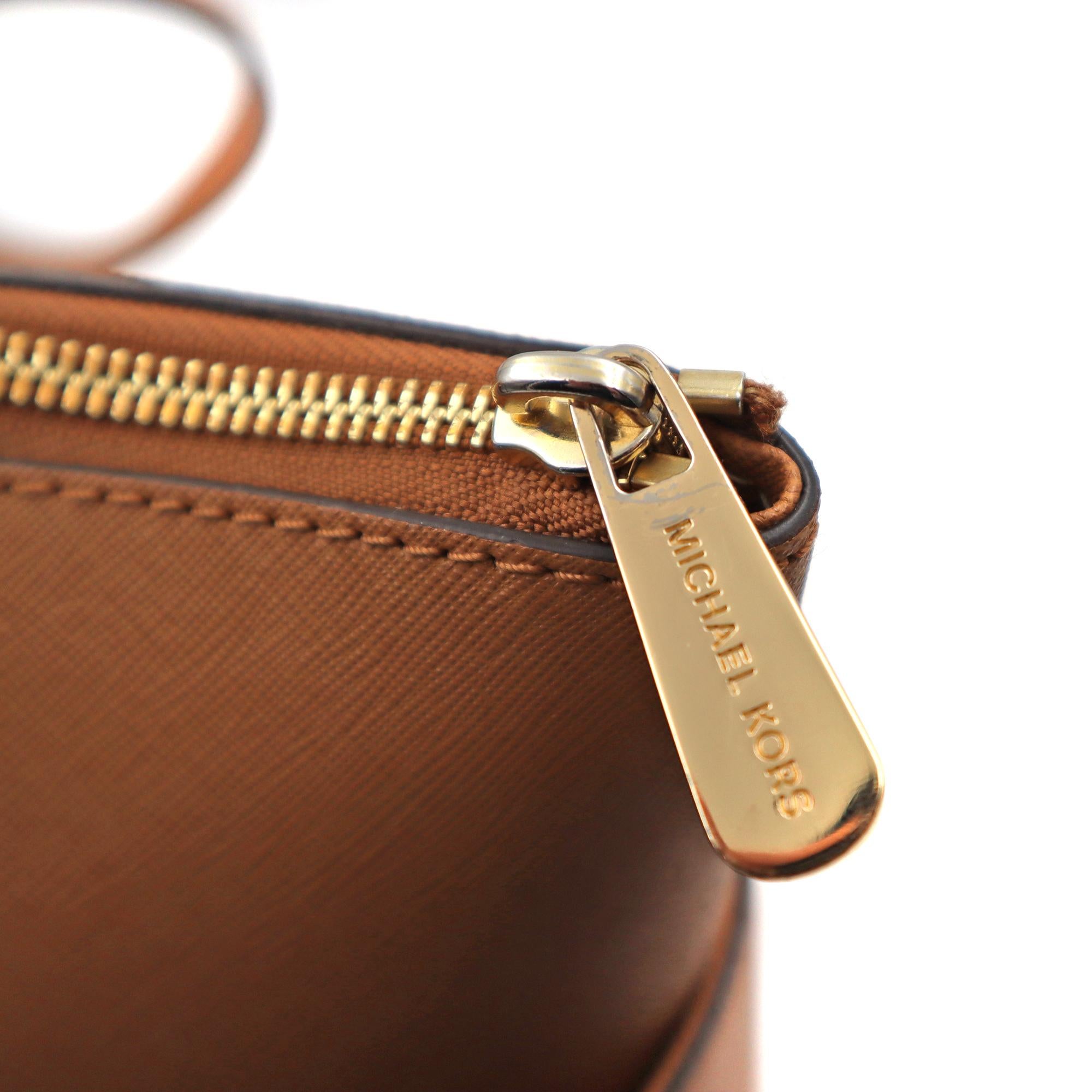 michael kors saffiano tote