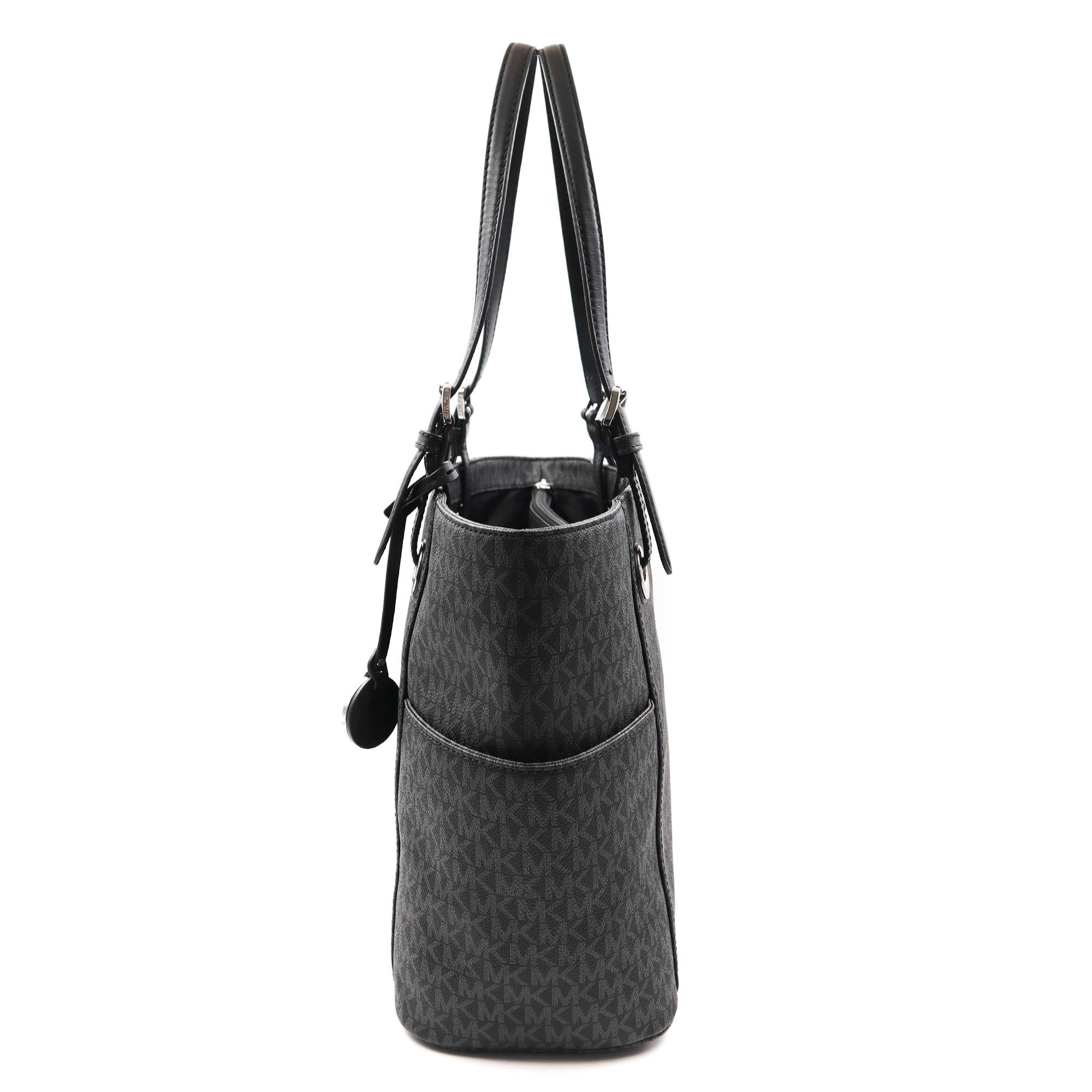 Michael Kors 30S7STTT3V Jet Set EW Signature Logo Tote Black Womens Bag In New Condition In New York, NY
