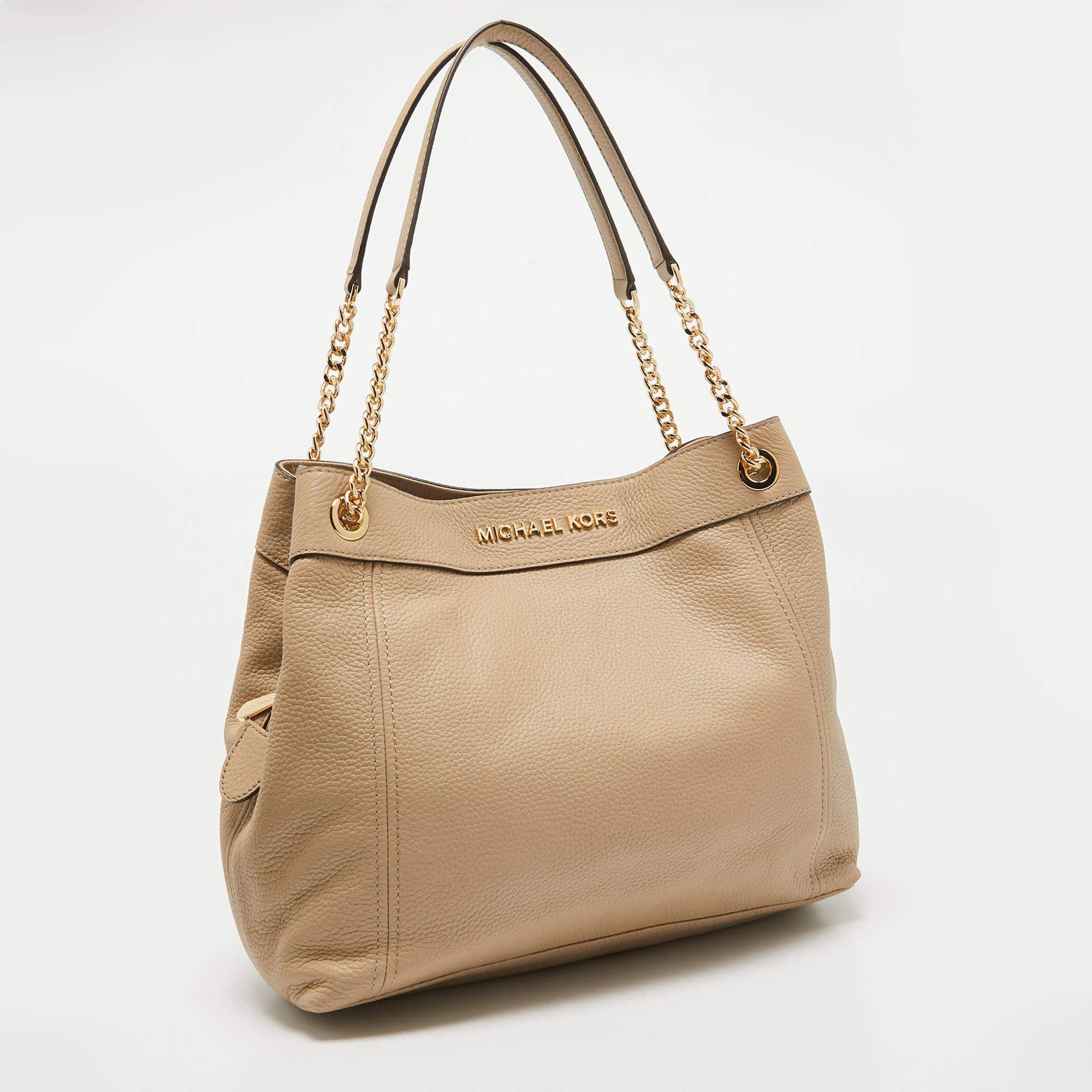 Michael Kors Beige Leather large Jet Set Chain Shoulder Bag In New Condition In Dubai, Al Qouz 2