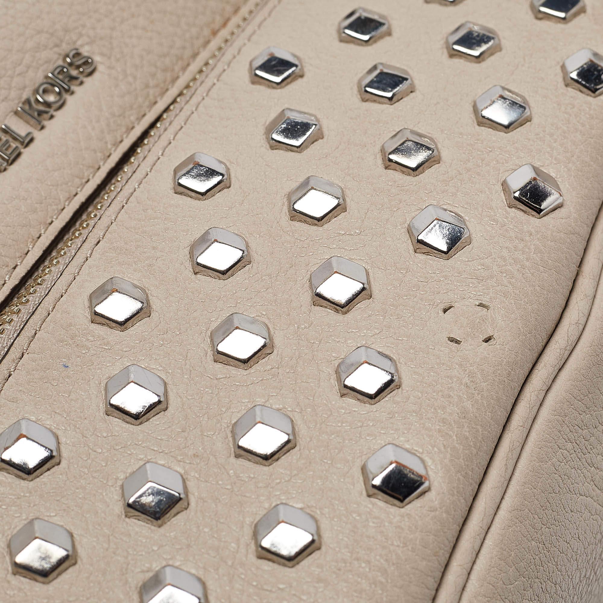Michael Kors Rhea Rucksack aus beigem Leder mit Nieten Damen