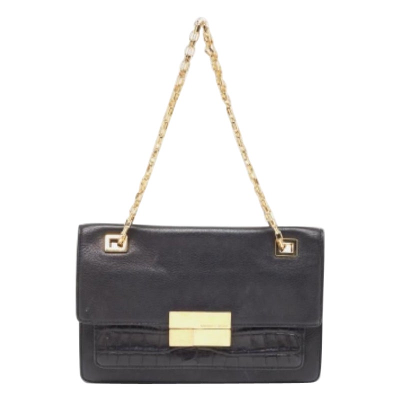 Michael Kors Bolso de hombro de piel negra y cadena con relieve de cocodrilo