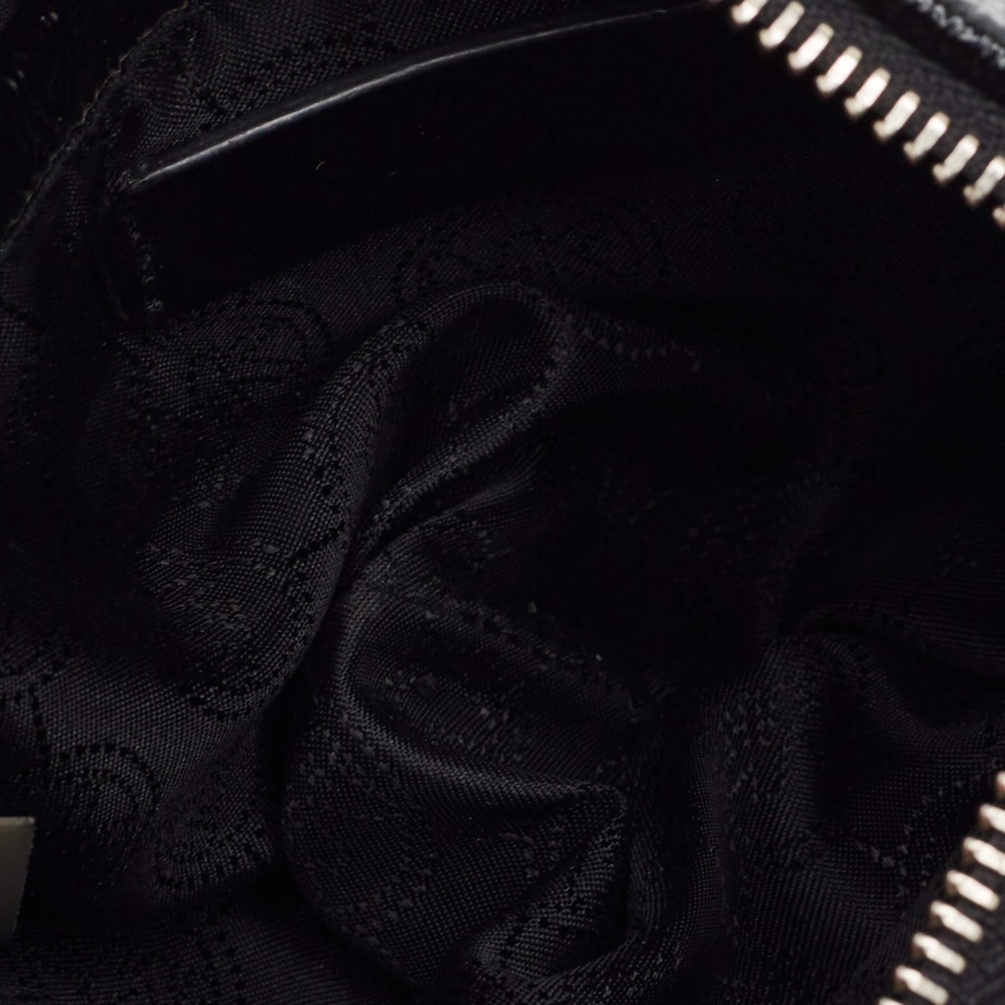 Michael Kors Black Patent Leather Zip Crossbody Bag For Sale 3