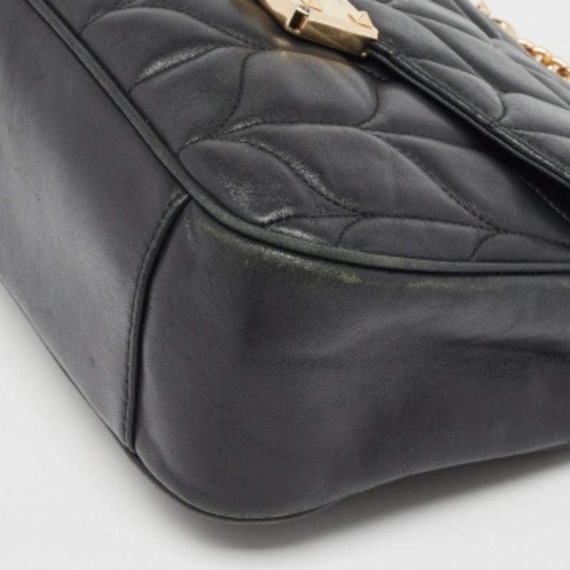 Michael Kors Schwarze gesteppte Sloan Umhängetasche aus Leder im Angebot 3