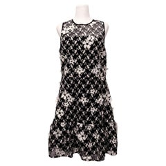 Michael Kors Black
White Floral Lace Midi Dress - US 8 / EU 38