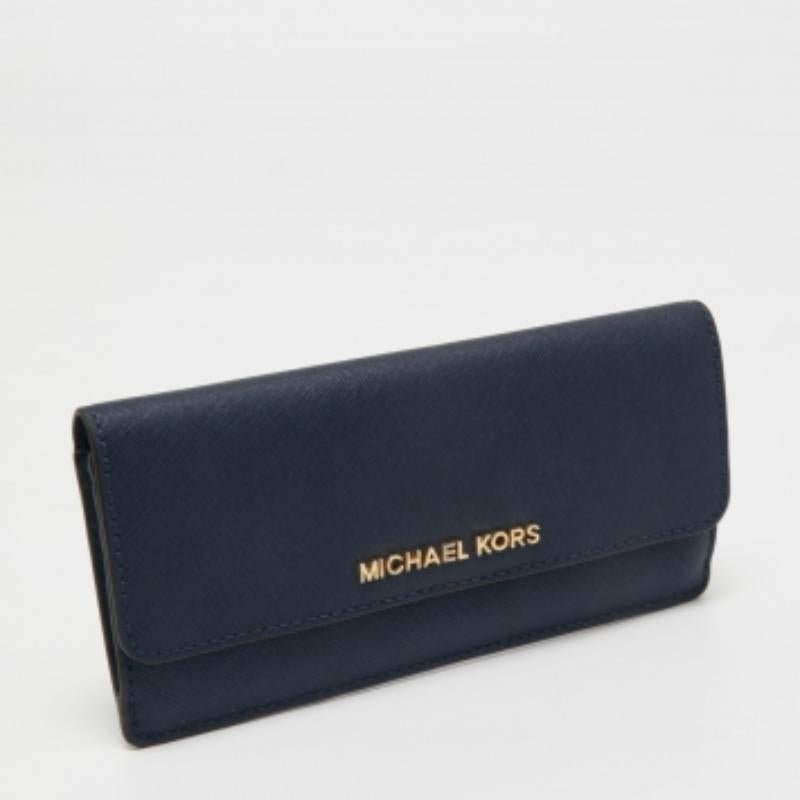 Michael Kors - Portefeuille de voyage Jet Set en cuir bleu en vente 1