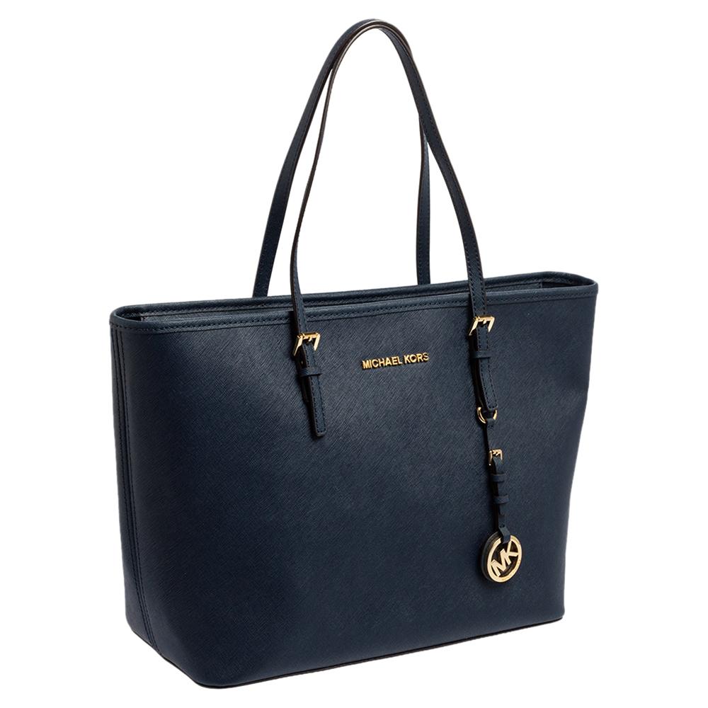 michael kors jet set travel purse