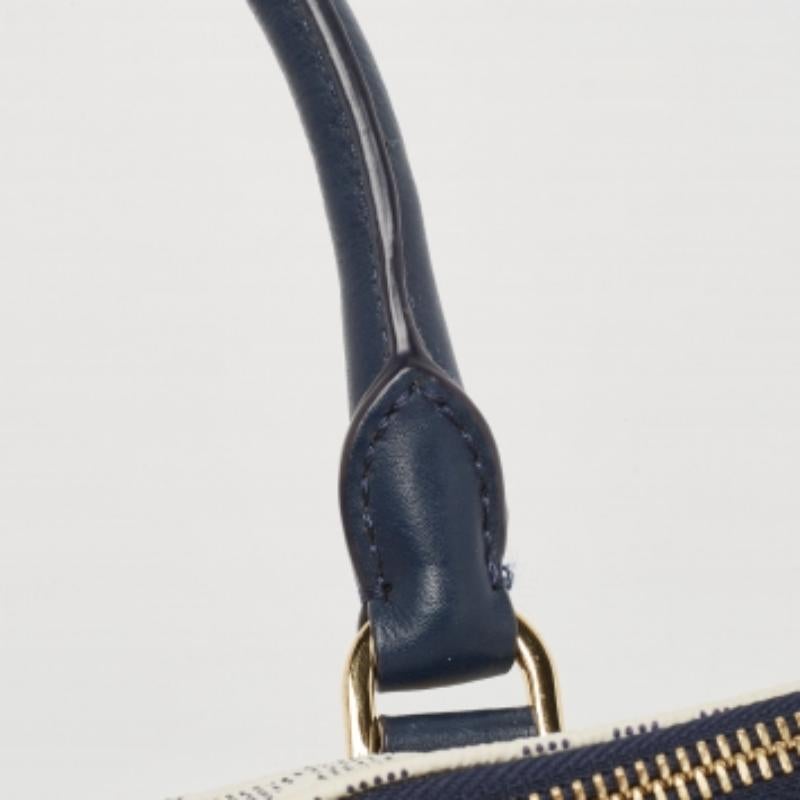Michael Kors Bolso grande Cindy Dome de lona revestida y piel azul/blanco Signature en venta 3