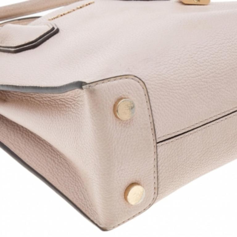 Michael Kors Mini Tote Mercer de piel rosa rubor en venta 1