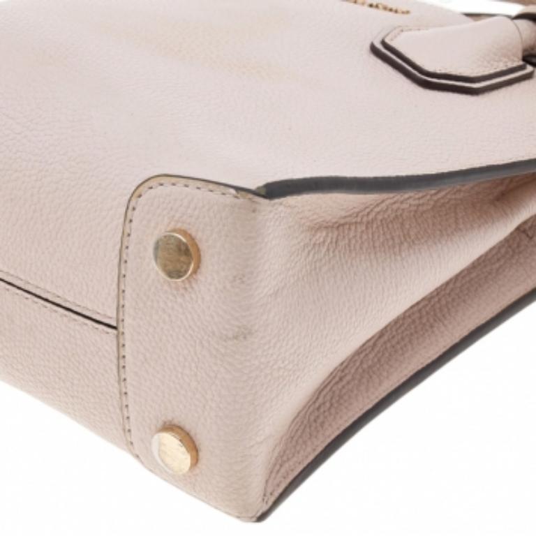 Michael Kors Mini Tote Mercer de piel rosa rubor en venta 2