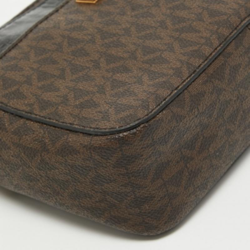 Michael Kors Brown/Black Signature Tasche aus beschichtetem Segeltuch und Leder mit Tragegriff im Zustand „Gut“ im Angebot in Dubai, Al Qouz 2