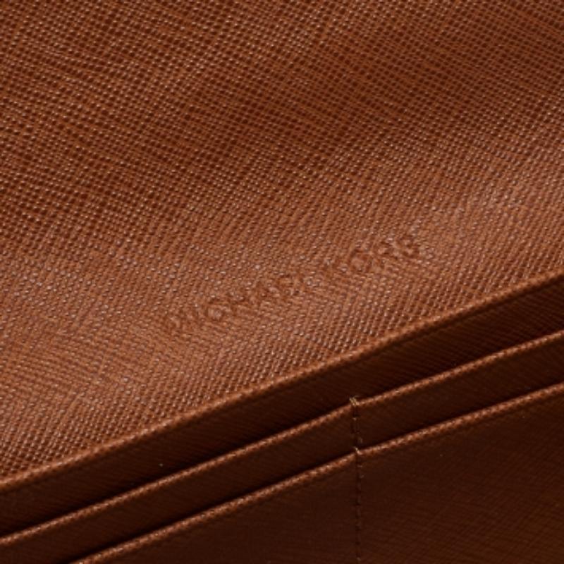 Continental en cuir marron de Michael Kors  Portefeuille en vente 1