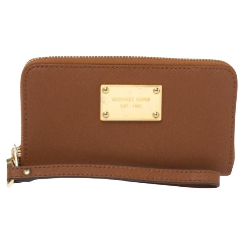 Michael Kors Brown Leather Jet Set Zip Around Wristlet Wallet For Sale