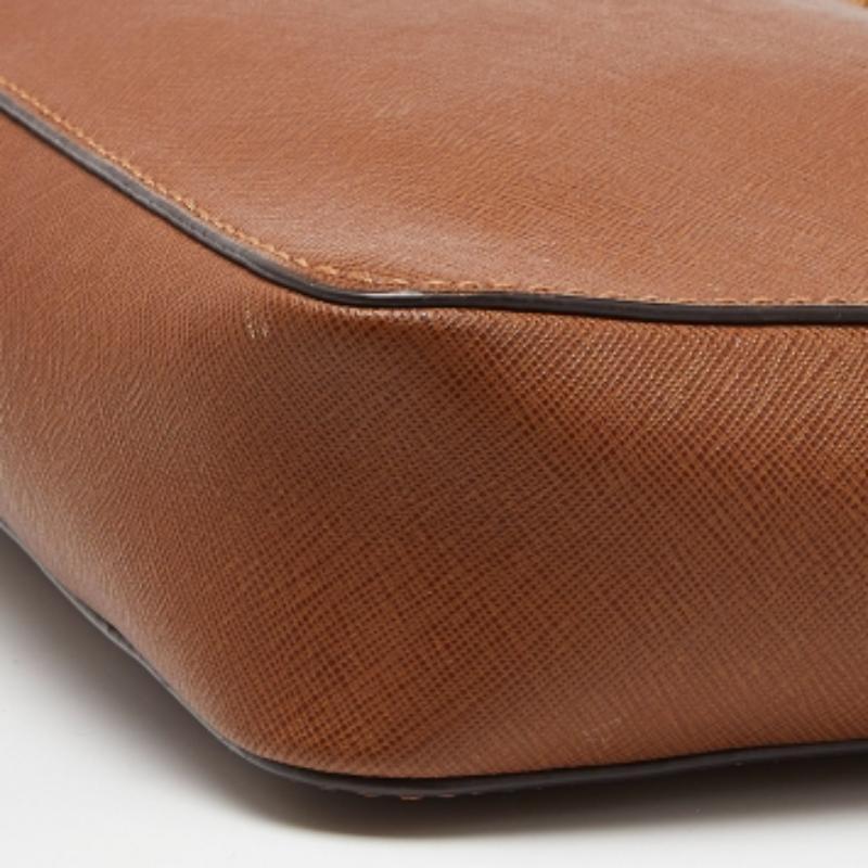 Michael Kors Brown Leder Große East West Jet Set Crossbody Tasche im Angebot 3