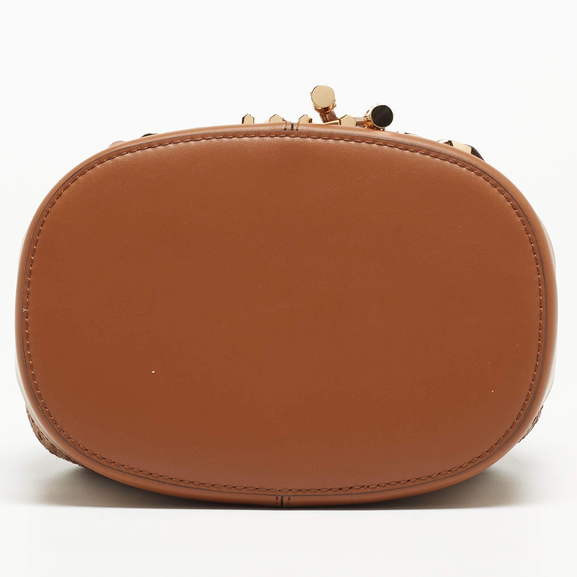 Michael Kors Brown Leather Medium Devon Bucket Bag For Sale 2