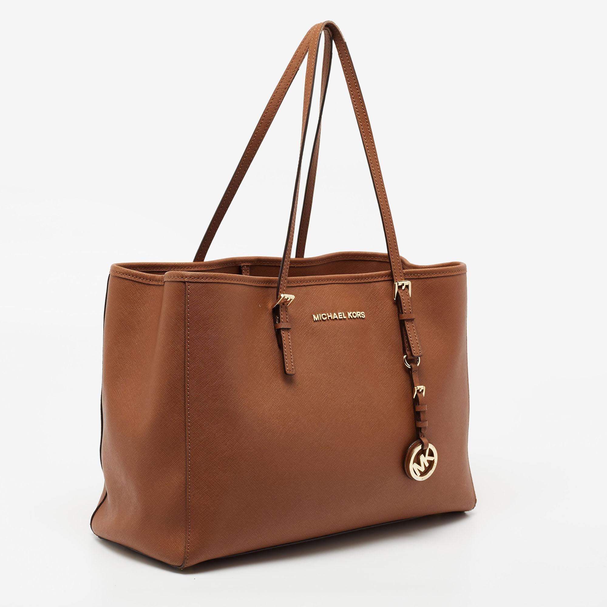 Michael Kors Brown Saffiano Leather Large Jet Set Travel Tote For Sale at  1stDibs