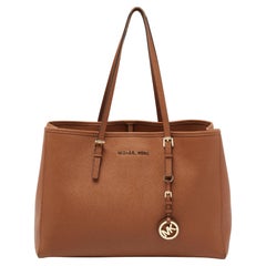 Michael Kors Brown Saffiano Leather Large Jet Set Travel Tote For Sale at  1stDibs