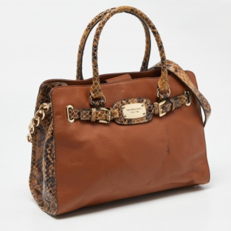 Michael Kors Tote Hamilton de piel de serpiente marrón en relieve Marrón en venta