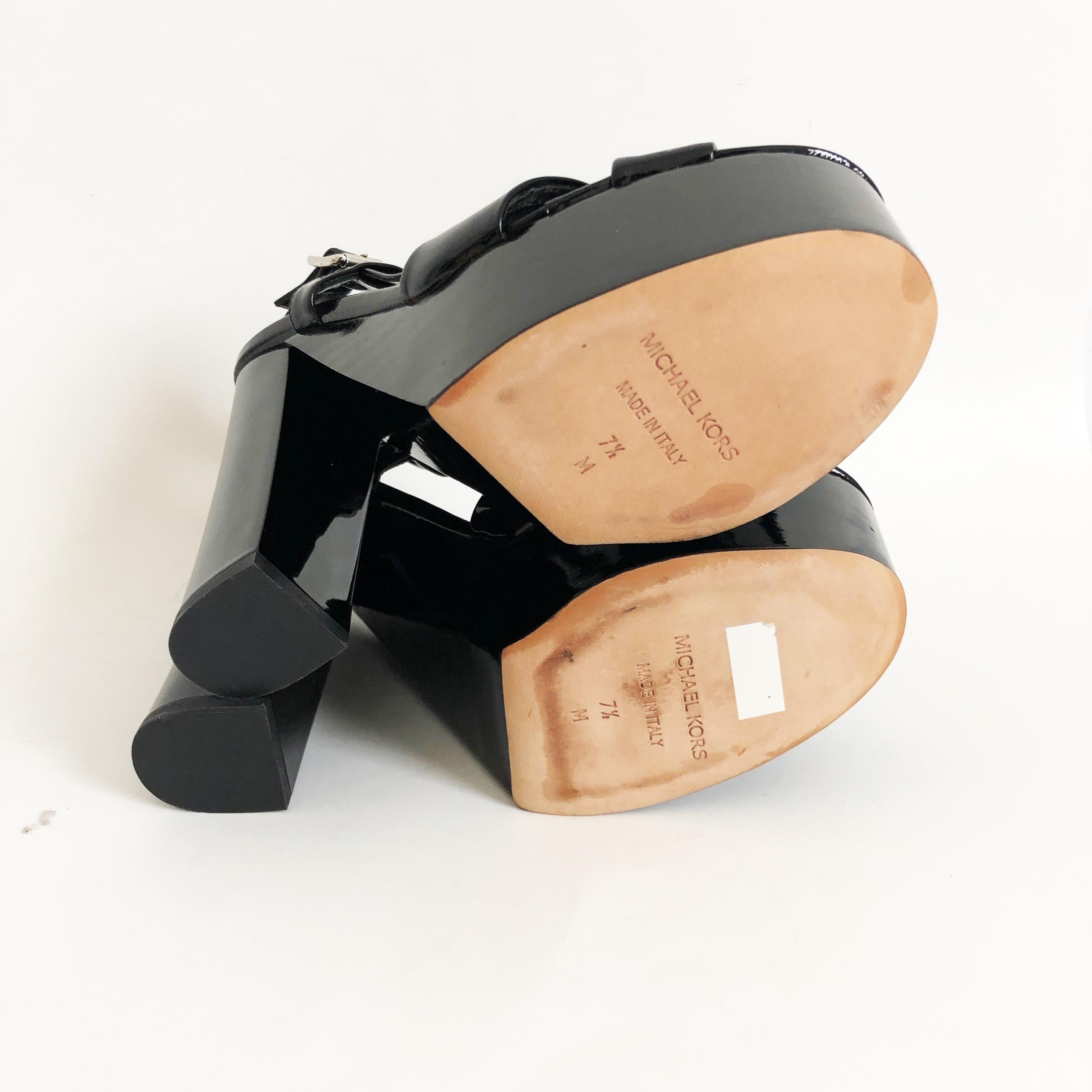 Michael Kors Chunky Platforms Sandals Heels Black Patent Retro Size 37.5 en vente 7