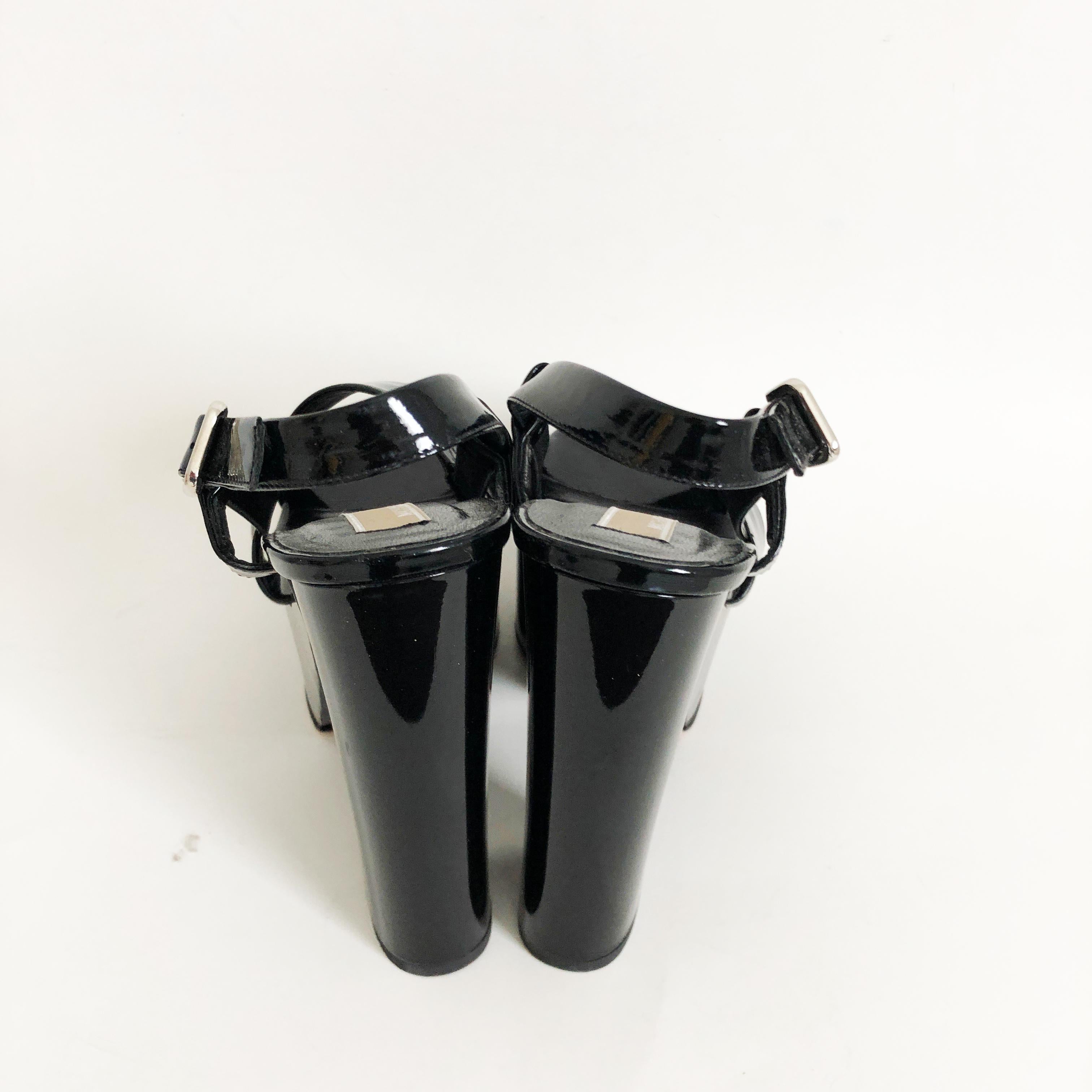 Michael Kors Chunky Platforms Sandals Heels Black Patent Retro Size 37.5 en vente 1