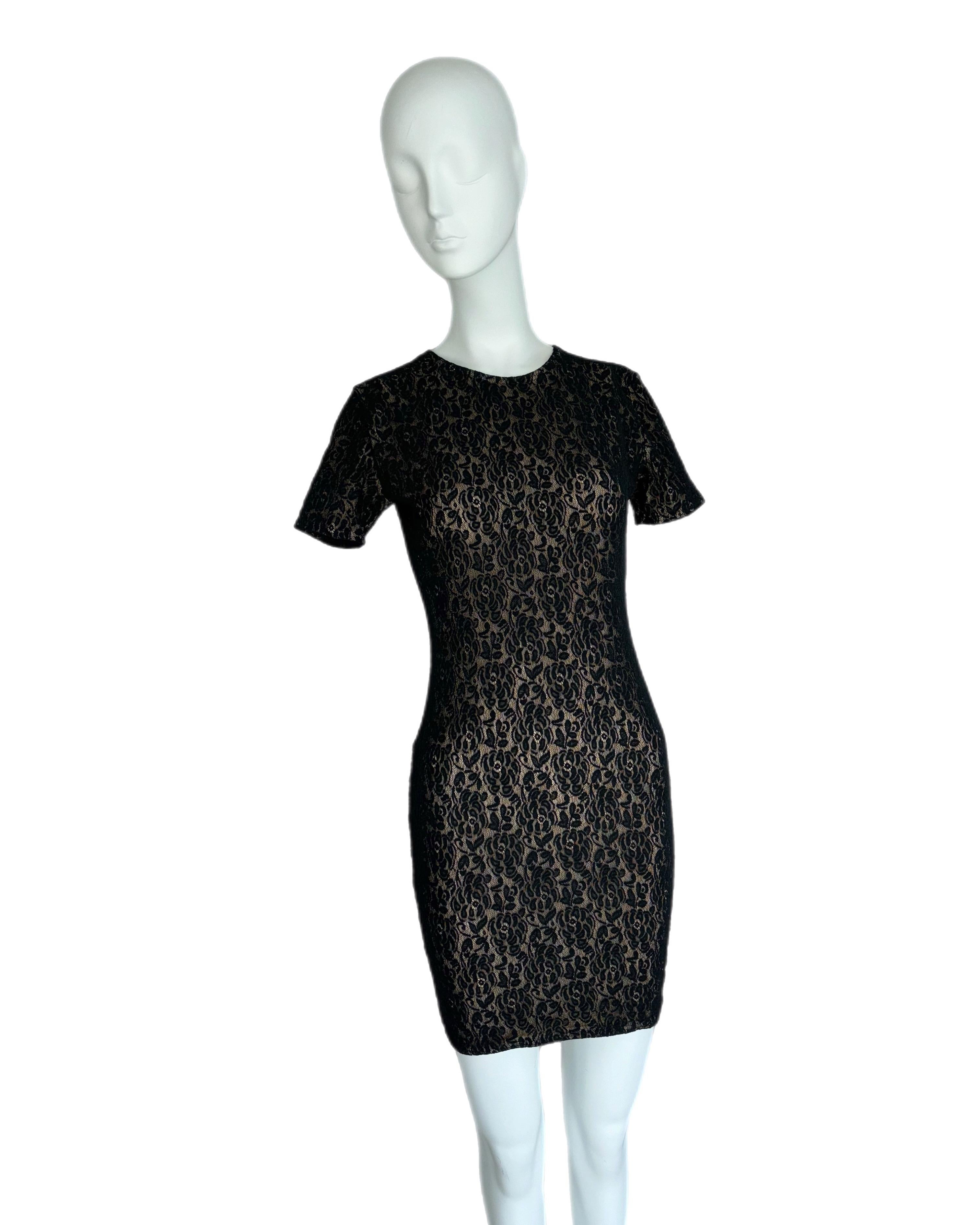 Michael Kors
Vintage
Pista
SS92
Talla USA Medium pero se ajusta más a una talla Small
Prístina
Medidas en centímetros en horizontal: largo 34, cintura 13, caderas 16. Puede estirarse 5 cm más

Tiene mucha elasticidad y, joder, está BIEN HECHO.