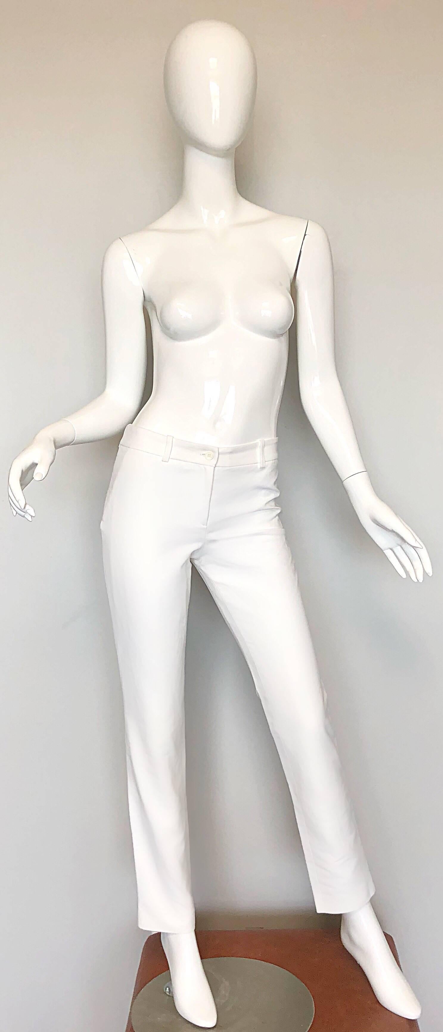 MICHAEL KORS COLLECTION early 2000s high waisted white cotton tailored slim cigarette trousers! Features a flattering high waist fit with tailored slim slightly cropped legs. Pockets at each side of the waist and on the rear. Button closure at
