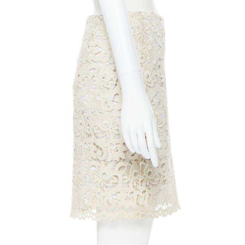 Women's MICHAEL KORS COLLECTION beige embroidered lace fited skirt US2  26