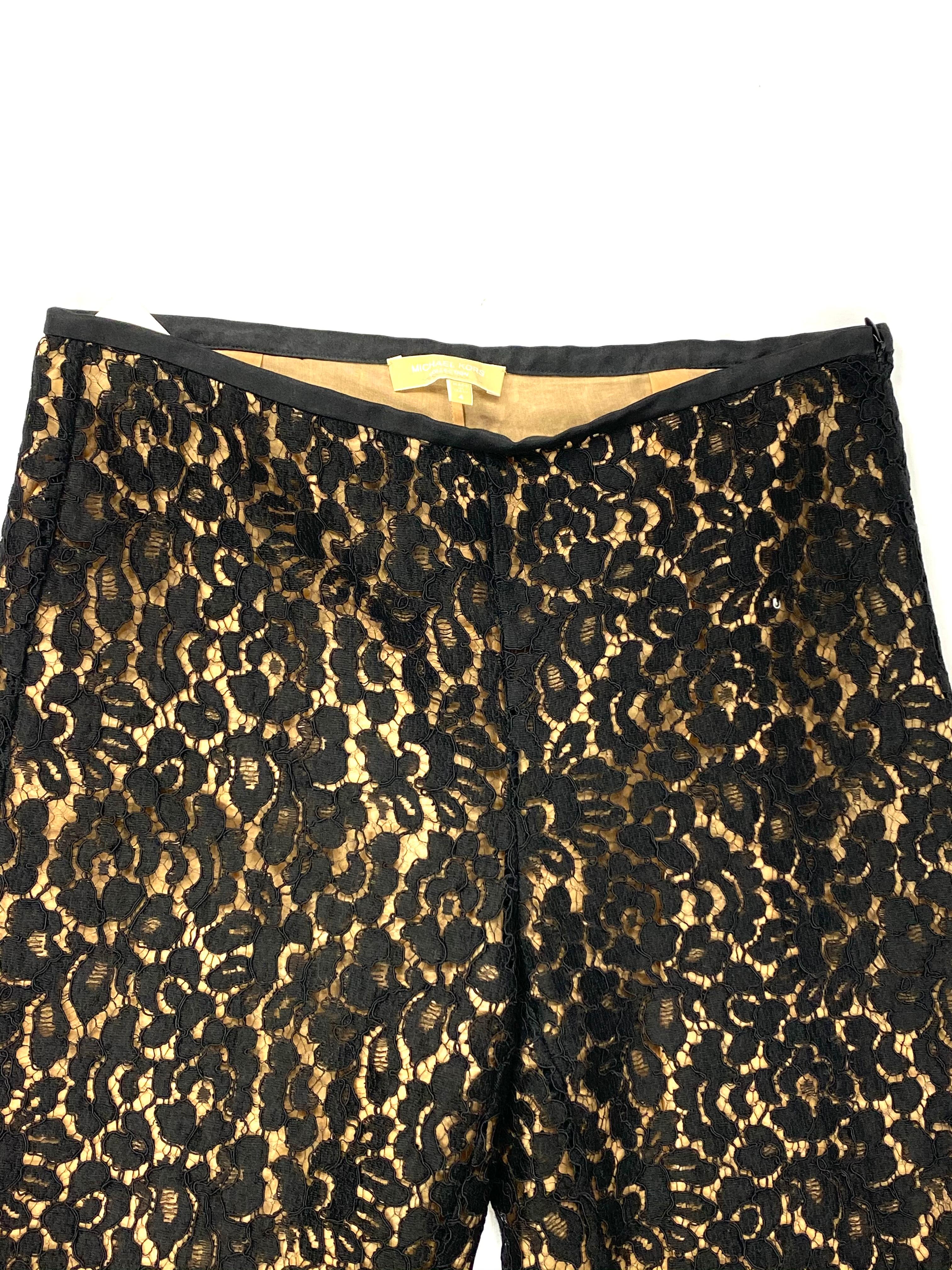 Noir Michael Kors - Pantalon skinny en dentelle noire et beige de la collection, taille 4  en vente