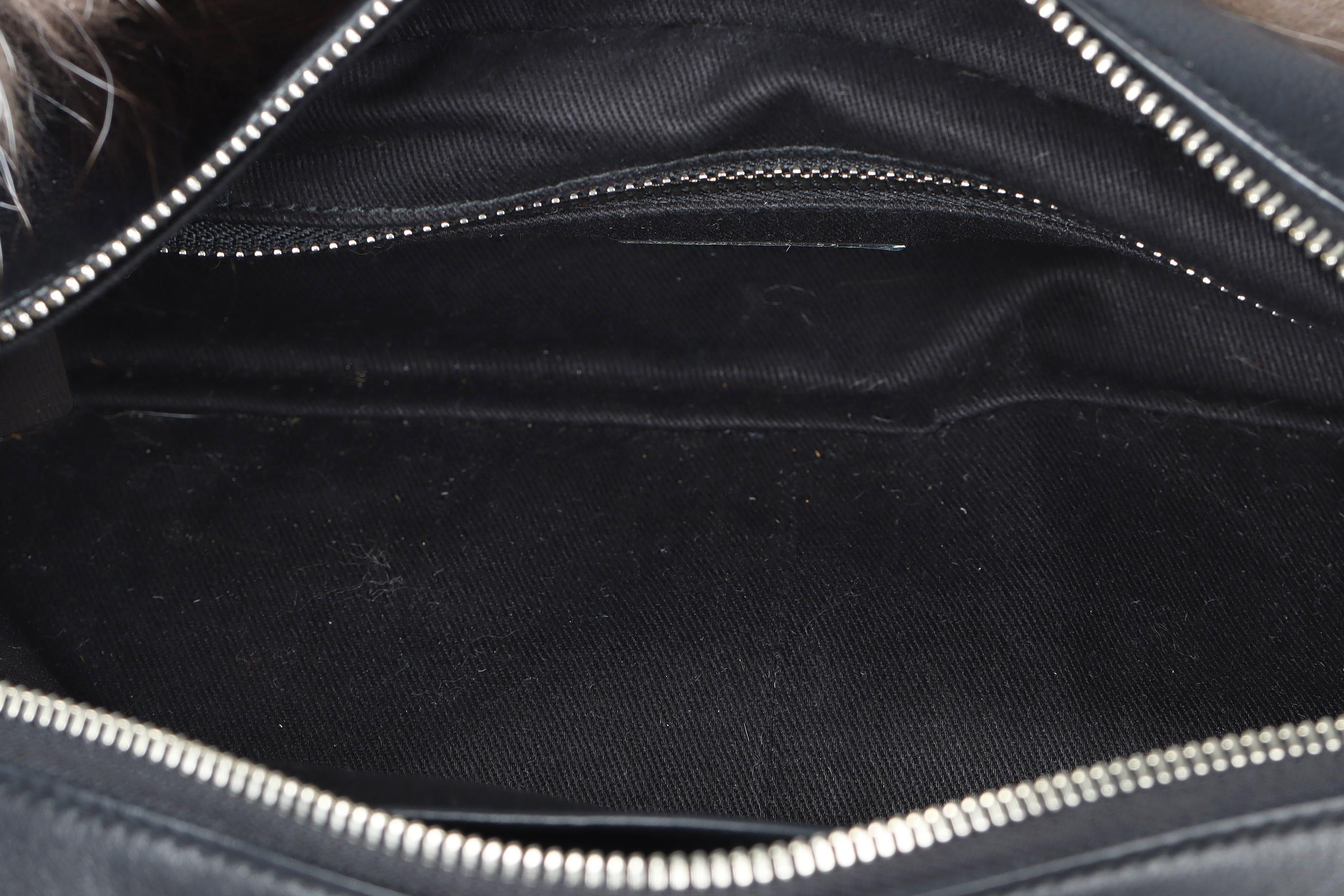Michael Kors Collection Julie Lg Camera Fox Fur And Leather Shoulder Bag For Sale 7