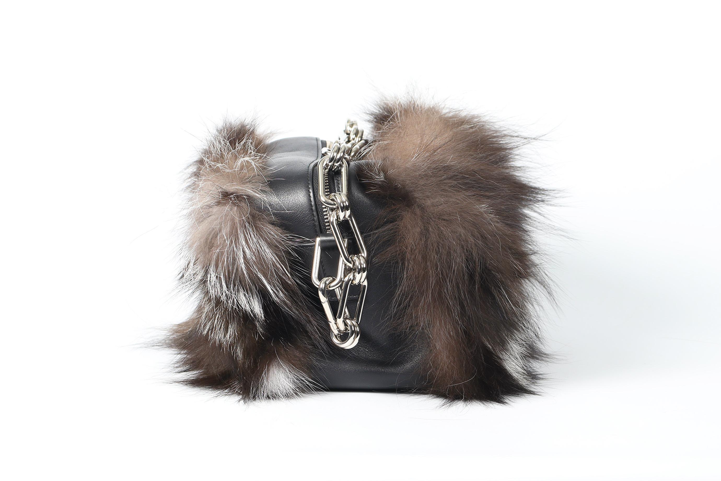 Women's Michael Kors Collection Julie Lg Camera Fox Fur And Leather Shoulder Bag For Sale