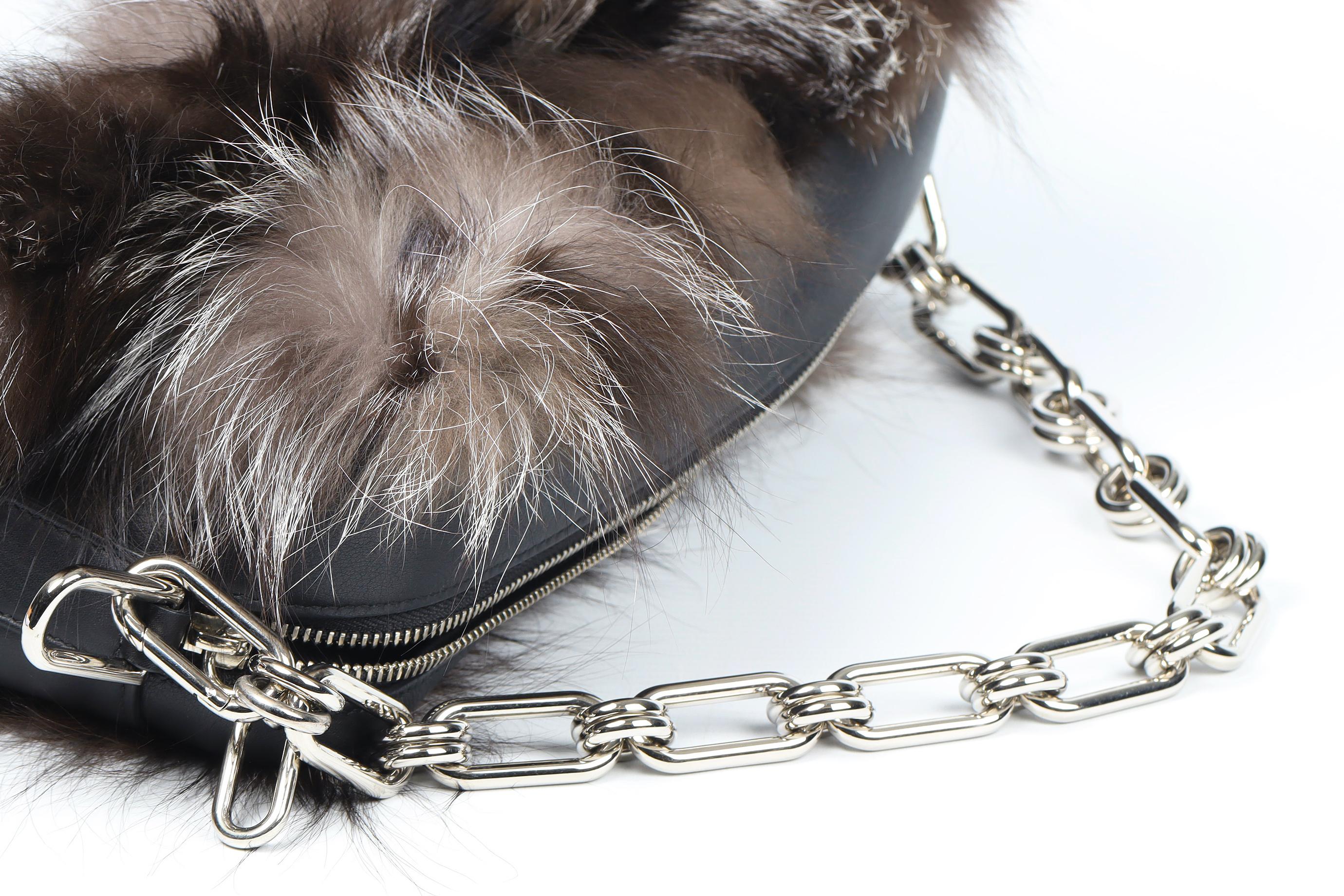 Michael Kors Collection Julie Lg Camera Fox Fur And Leather Shoulder Bag For Sale 3