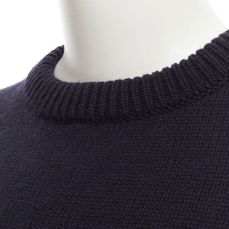 MICHAEL KORS COLLECTION marineblauer Kaschmirpullover mit Paillettenbesatz und Federn XS im Angebot 2