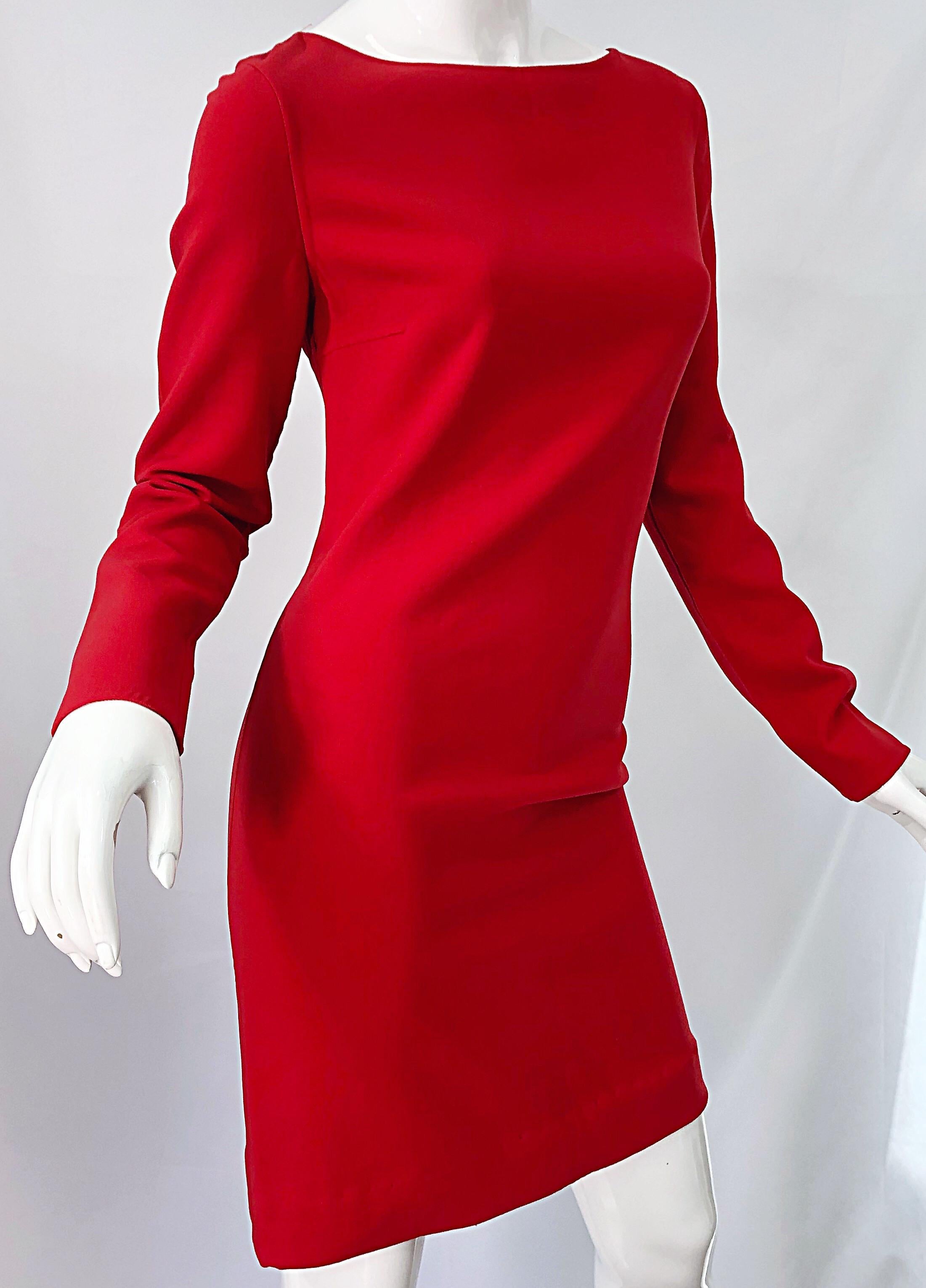 Michael Kors Collection Size 10 Early 2000s Lipstick Red Long Sleeve Dress In Excellent Condition For Sale In San Diego, CA