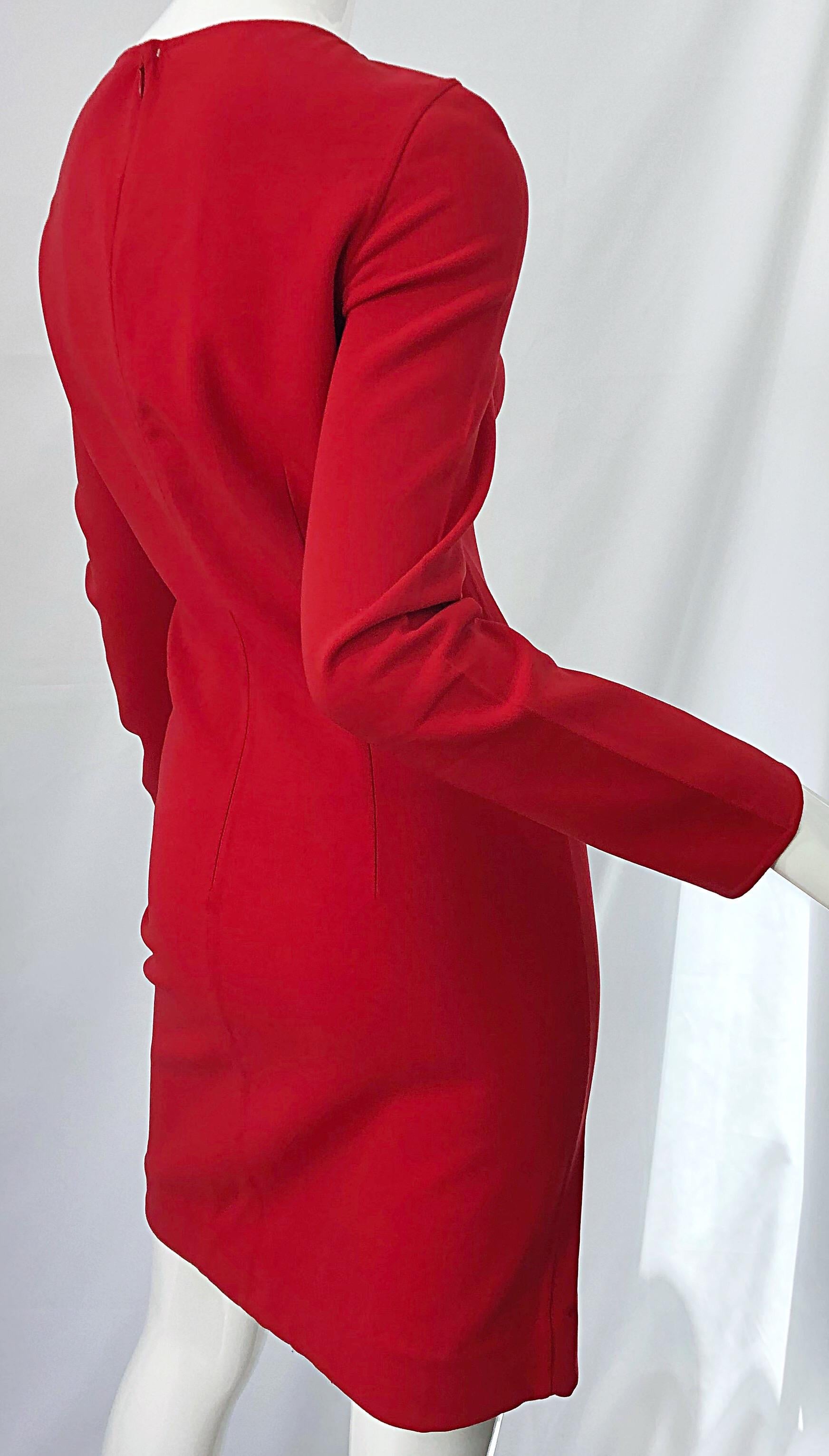 Women's Michael Kors Collection Size 10 Early 2000s Lipstick Red Long Sleeve Dress For Sale