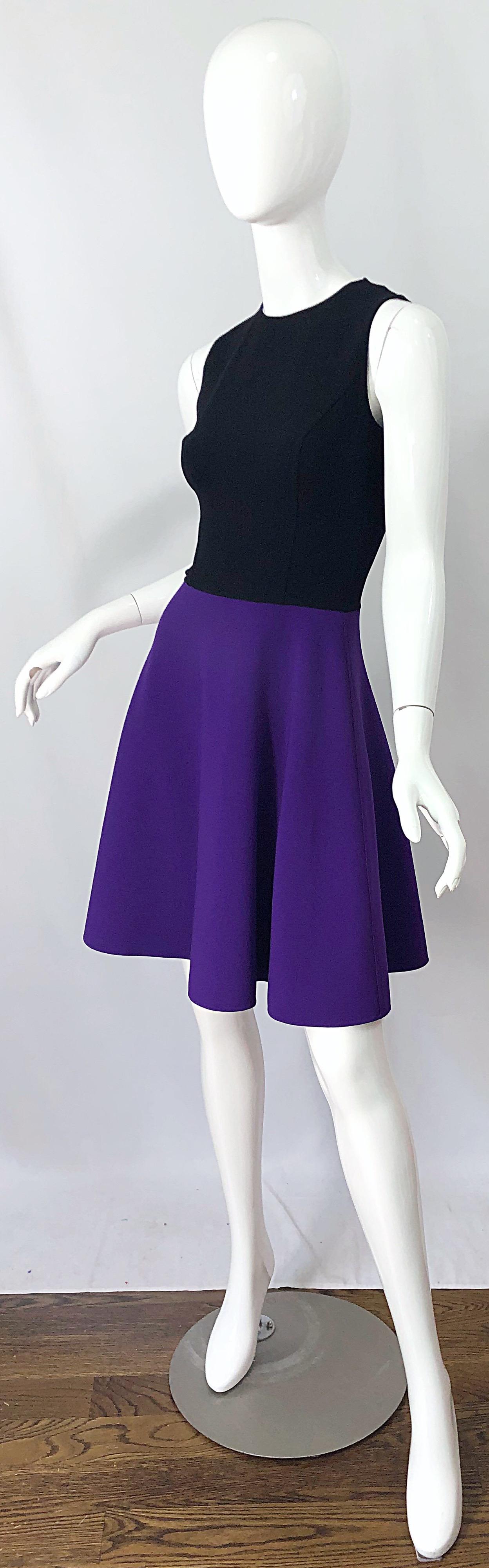 Michael Kors Collection Size 2 / 4 Purple + Black Color Block Sleeveles Dress For Sale 2