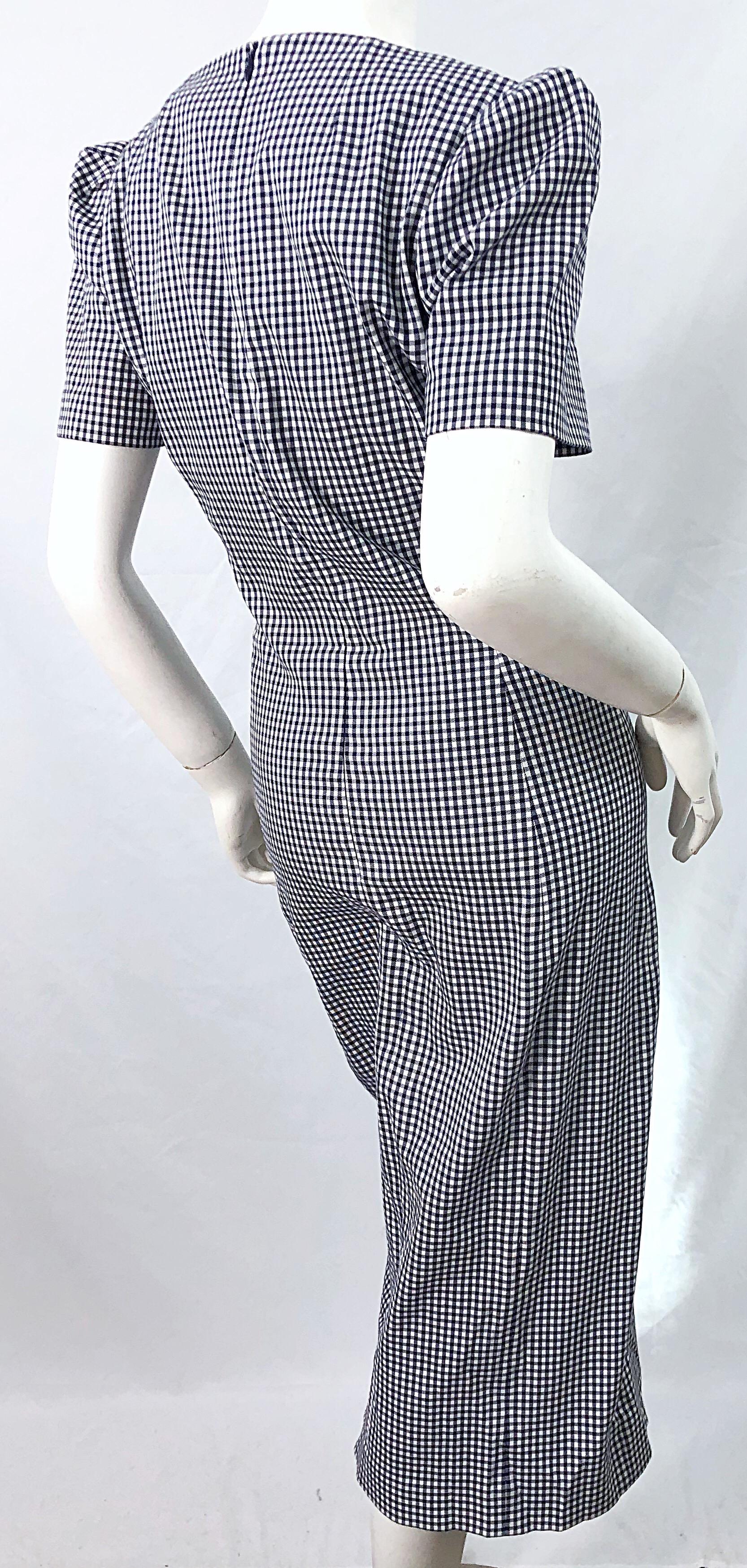 Women's Michael Kors Collection Size 6 / 8 Navy Blue and White Gingham Puff Sleeve Dress For Sale