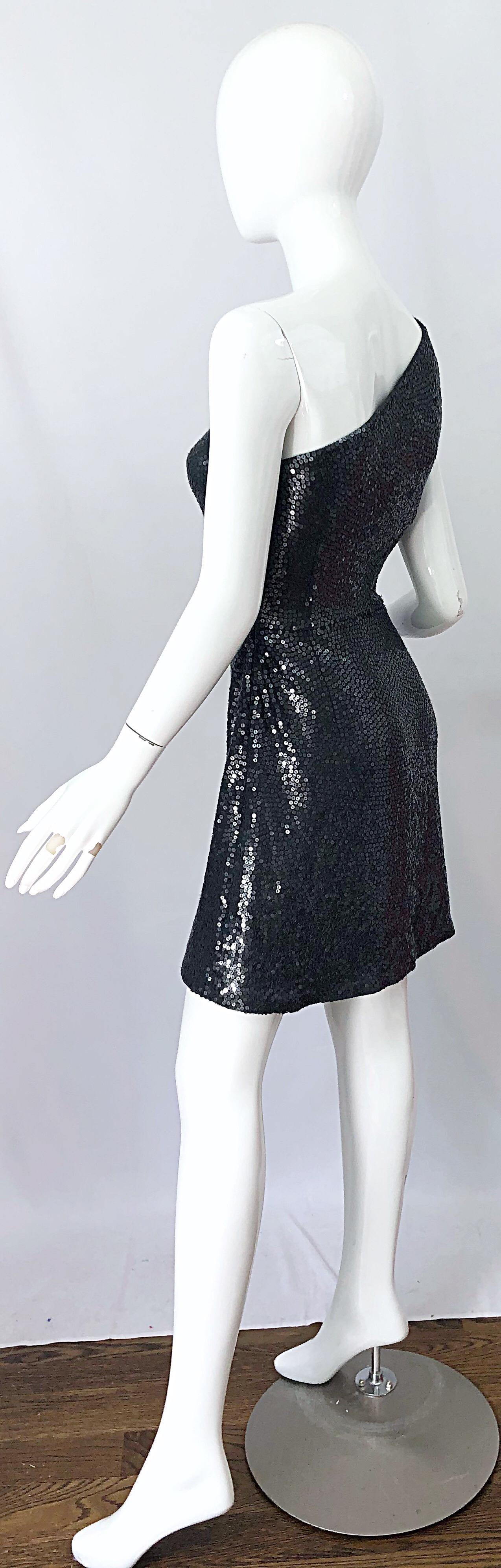 Michael Kors Collection $2, 798 Size 6 Gunmetal Grey Sequined One Shoulder Dress For Sale 6